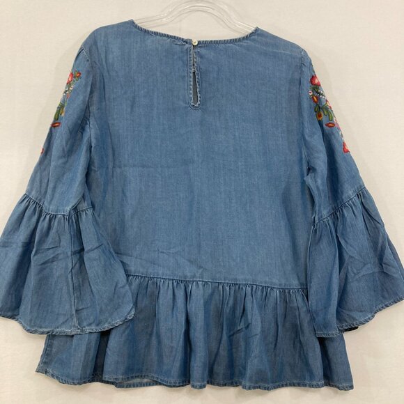 Beach Lunch Lounge Large Blue Chambray Floral Embroidered Feminine Blouse - Picture 8 of 10